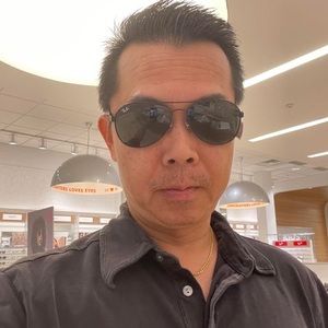 Meet your Posher, Minh